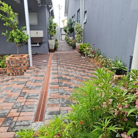 10 Florence street Oakdale Belliville 7530 cape town south African Extérieur photo