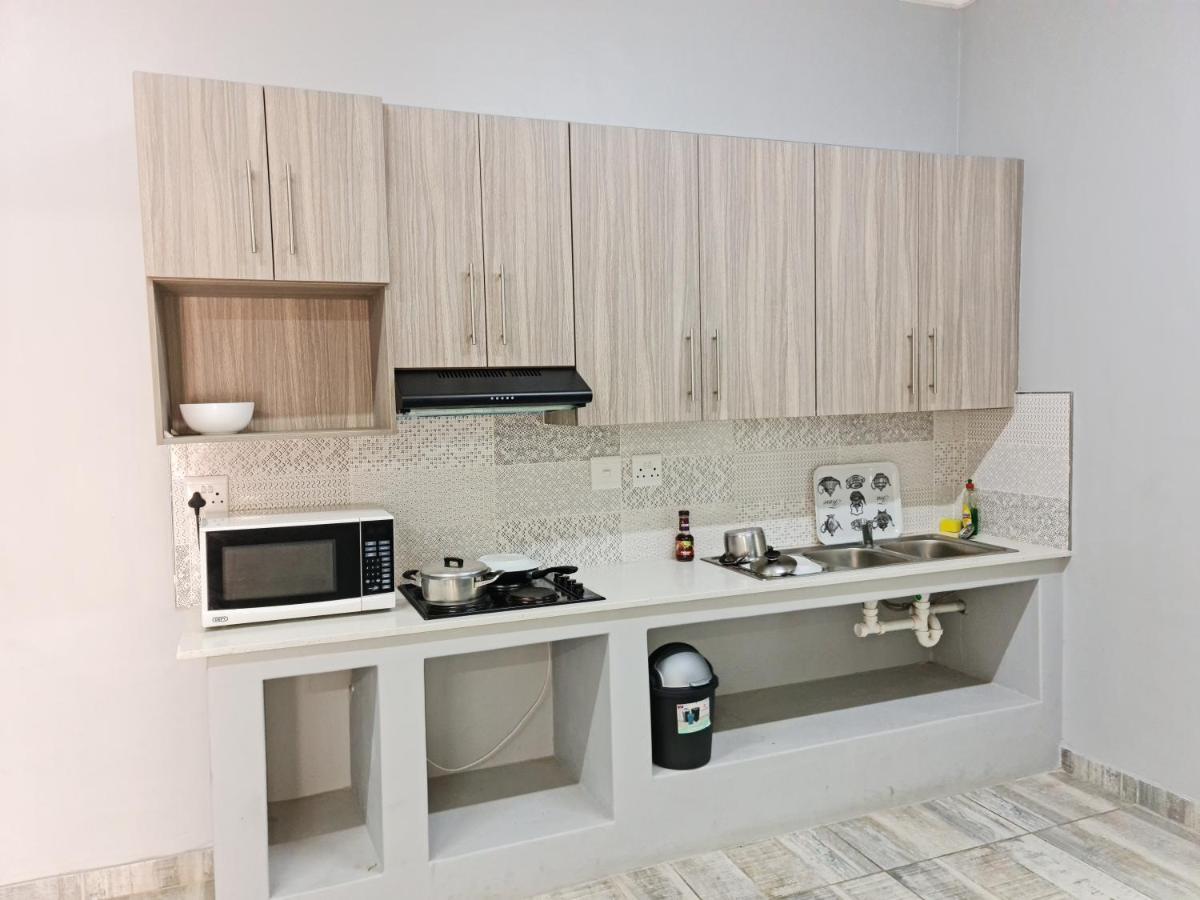 10 Florence street Oakdale Belliville 7530 cape town south African Extérieur photo