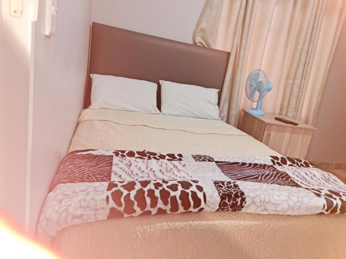 10 Florence street Oakdale Belliville 7530 cape town south African Extérieur photo