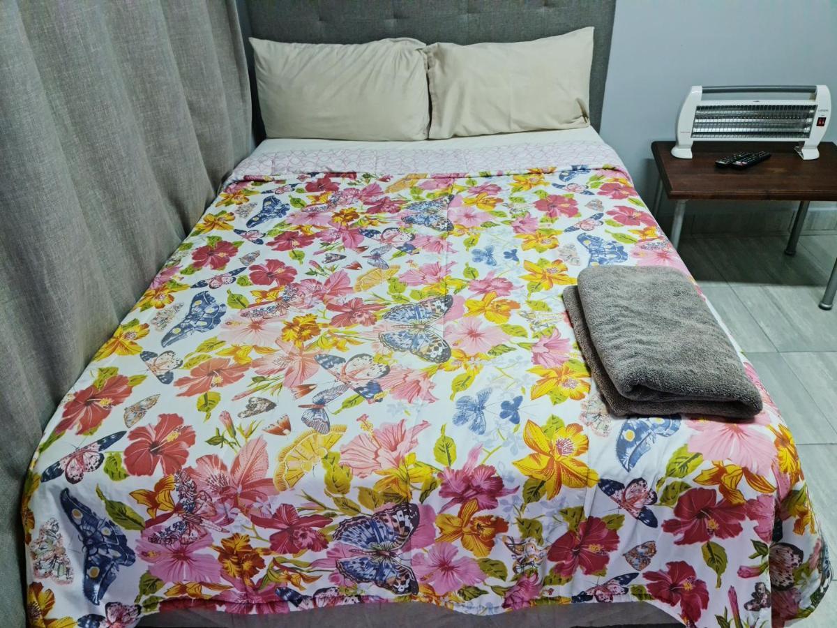 10 Florence street Oakdale Belliville 7530 cape town south African Extérieur photo