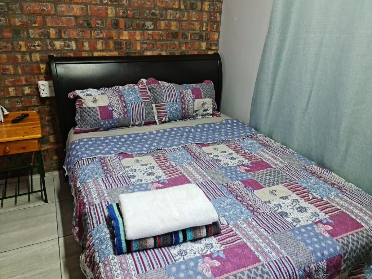 10 Florence street Oakdale Belliville 7530 cape town south African Extérieur photo