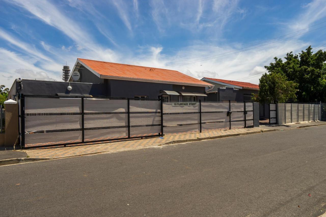 10 Florence street Oakdale Belliville 7530 cape town south African Extérieur photo